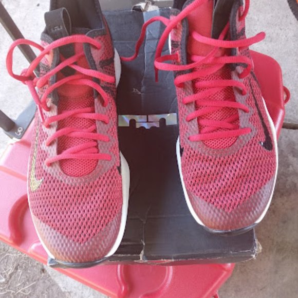 SNEAKER COLLECTION ALL MEN'S SIZES - Picture 15 of 16